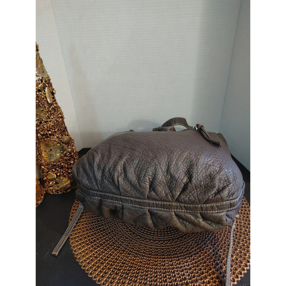 Red by Marc Ecko shoulder bag - Picture 7 of 10